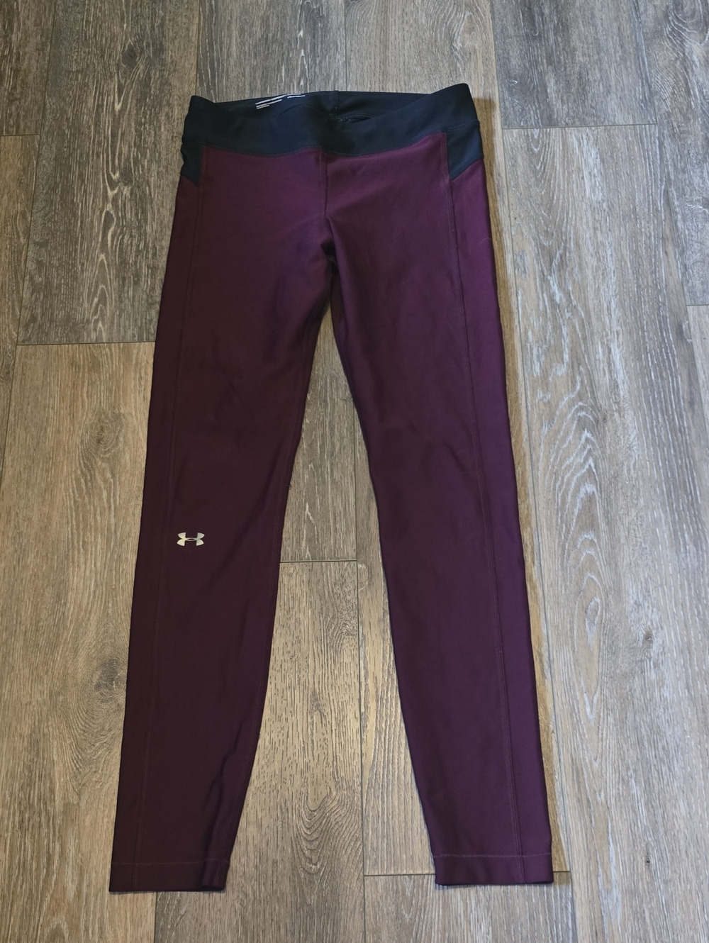 Under Armour Women's Medium Athletic Leggings Pants